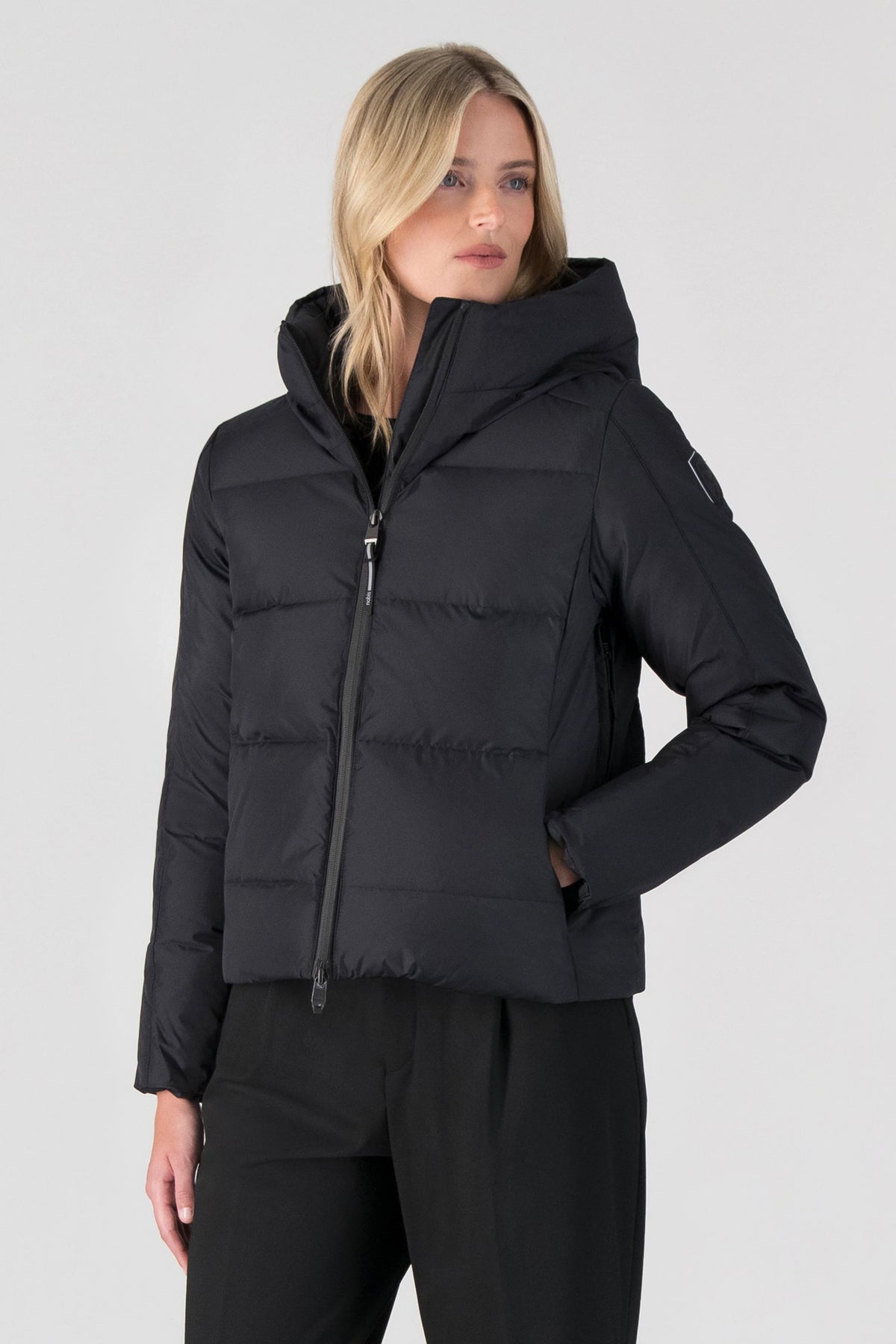 Halle Women's Puffer Jacket - Black